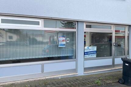 2 Büros mit Schaufenster und Garage zimmer