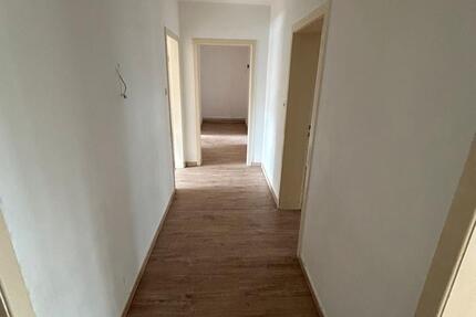 Wohnung Lingen (Ems) - 4 Zimmer, 88 m&sup2;, 750&euro; | Angebot:25904810