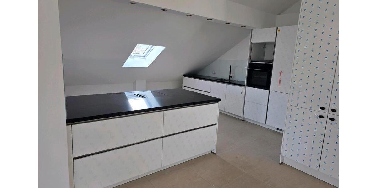 Dachgeschoßwohnung Norderstedt Friedrichsgabe - 3 Zimmer, 84 m&sup2;, 1.790&euro; | Angebot:25948582