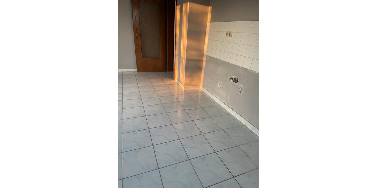 Dachgeschoßwohnung Pohlheim - 2 Zimmer, 62 m&sup2;, 550&euro; | Angebot:26260753