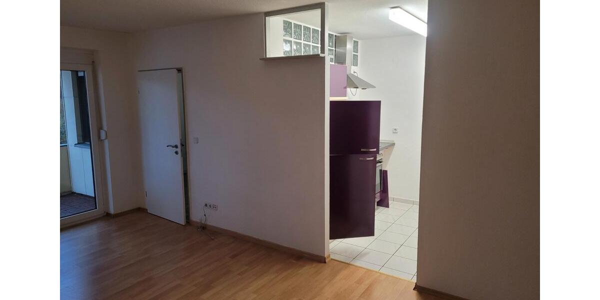 Etagenwohnung Saarbrücken Eschberg - 2 Zimmer, 50 m&sup2;, 525&euro; | Angebot:26185694