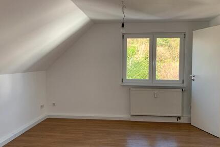 helle freundliche Wohnung in Gummersbach-Gummeroth ab sofort zimmer
