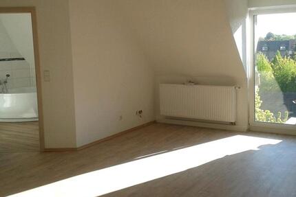 Wohnung Sangerhausen - 3 Zimmer, 100 m&sup2;, 730&euro; | Angebot:24611287