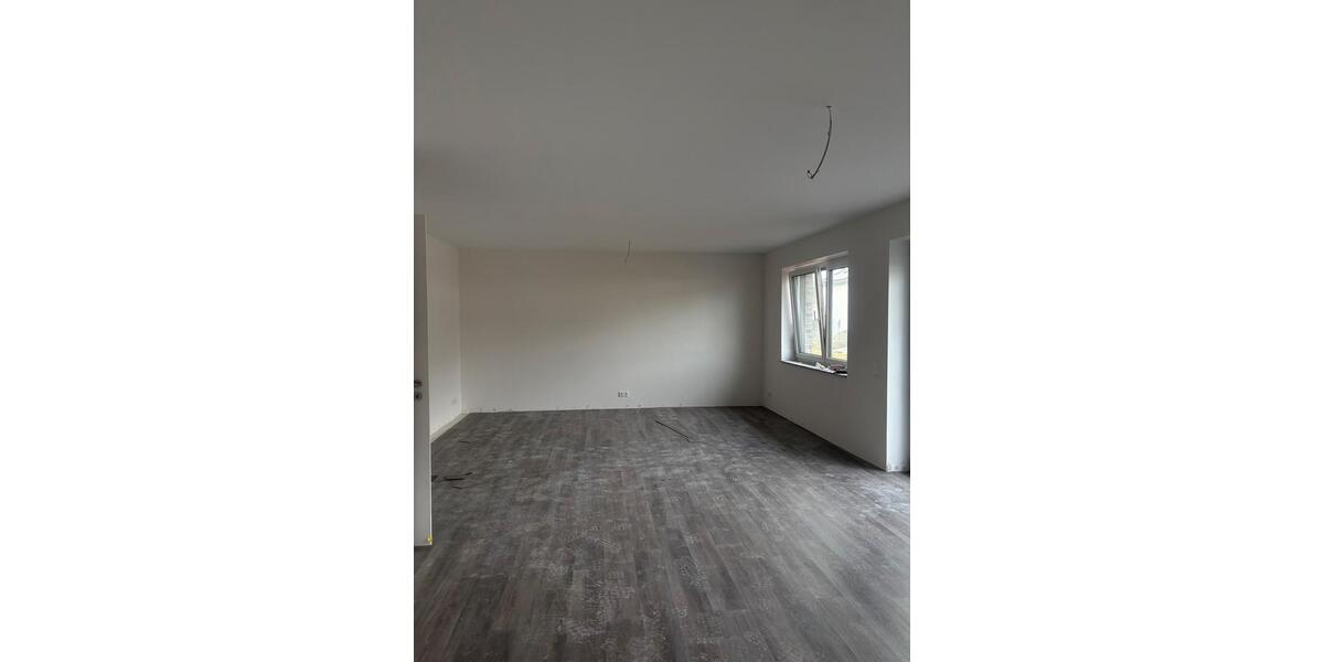 Etagenwohnung Übach-Palenberg Palenberg - 4 Zimmer, 105 m&sup2;, 1.615&euro; | Angebot:25054990