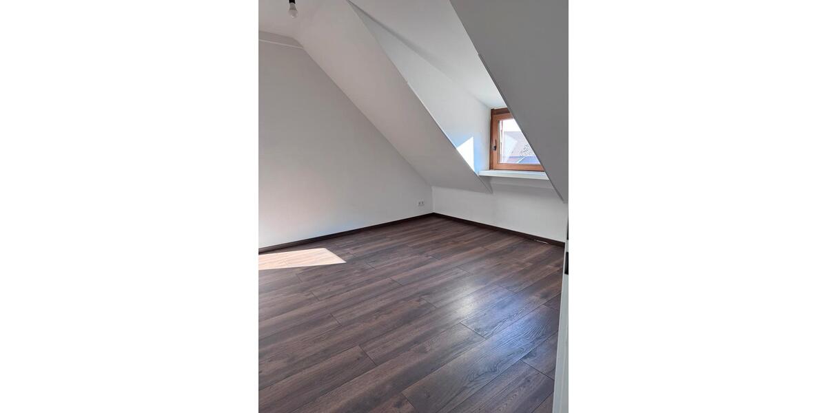 Wohnen auf Zeit Saarbrücken - 1 Zimmer, 16 m&sup2;, 425&euro; | Angebot:25224591