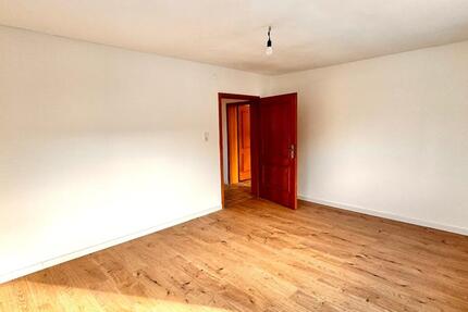 Wohnung Teisnach - 3 Zimmer, 77 m&sup2;, 595&euro; | Angebot:24855594