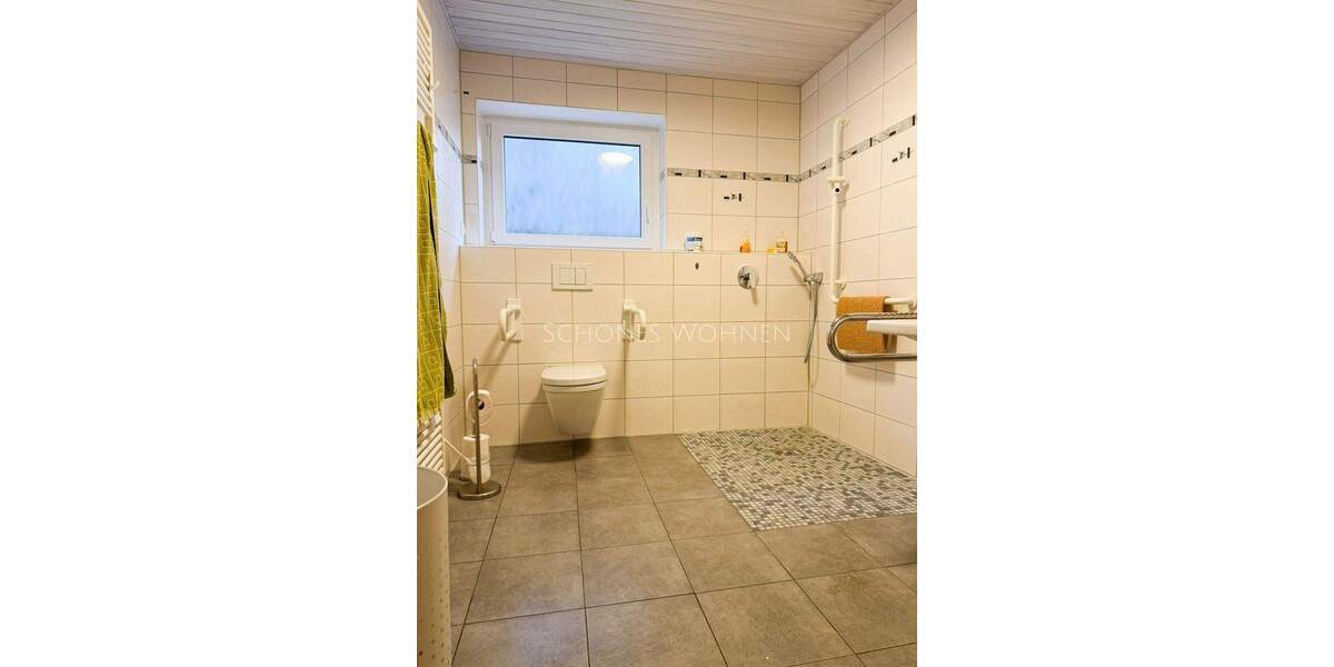 Etagenwohnung Mainz Hechtsheim - 4 Zimmer, 129 m&sup2;, 1.690&euro; | Angebot:24734731