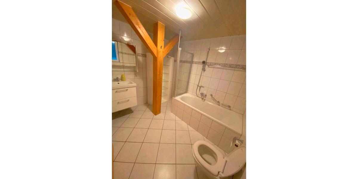 Maisonettenwohnung Duisburg Rheinhausen - 3 Zimmer, 115 m&sup2;, 930&euro; | Angebot:26213256
