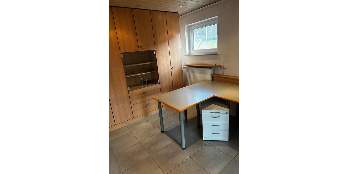 Erdgeschoßwohnung Marktheidenfeld - 4 Zimmer, 107 m&sup2;, 1.080&euro; | Angebot:25609658