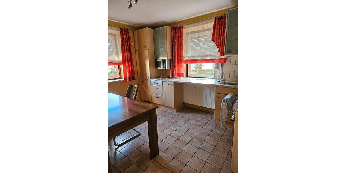 Erdgeschoßwohnung Gersthofen - 3 Zimmer, 75 m&sup2;, 950&euro; | Angebot:25210885