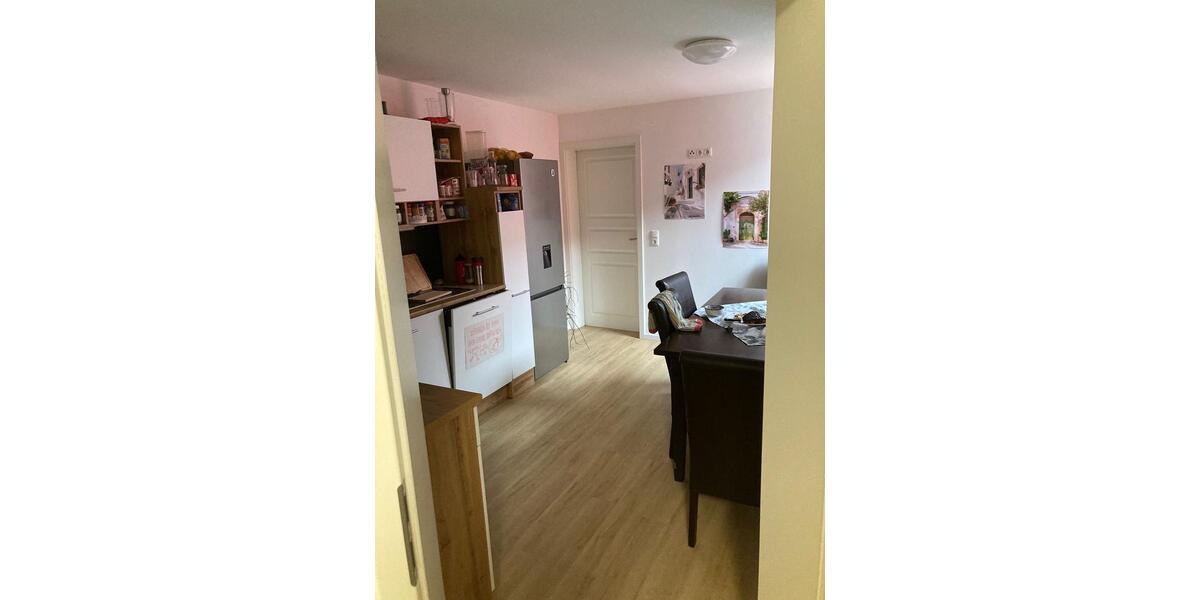 Wohnen auf Zeit Stadtroda - 1 Zimmer, 11 m&sup2;, 290&euro; | Angebot:25376359