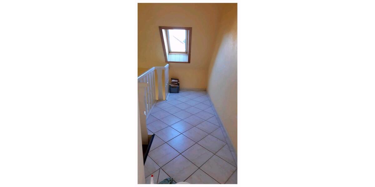 Dachgeschoßwohnung Hofgeismar - 4.5 Zimmer, 100 m&sup2;, 780&euro; | Angebot:25971731