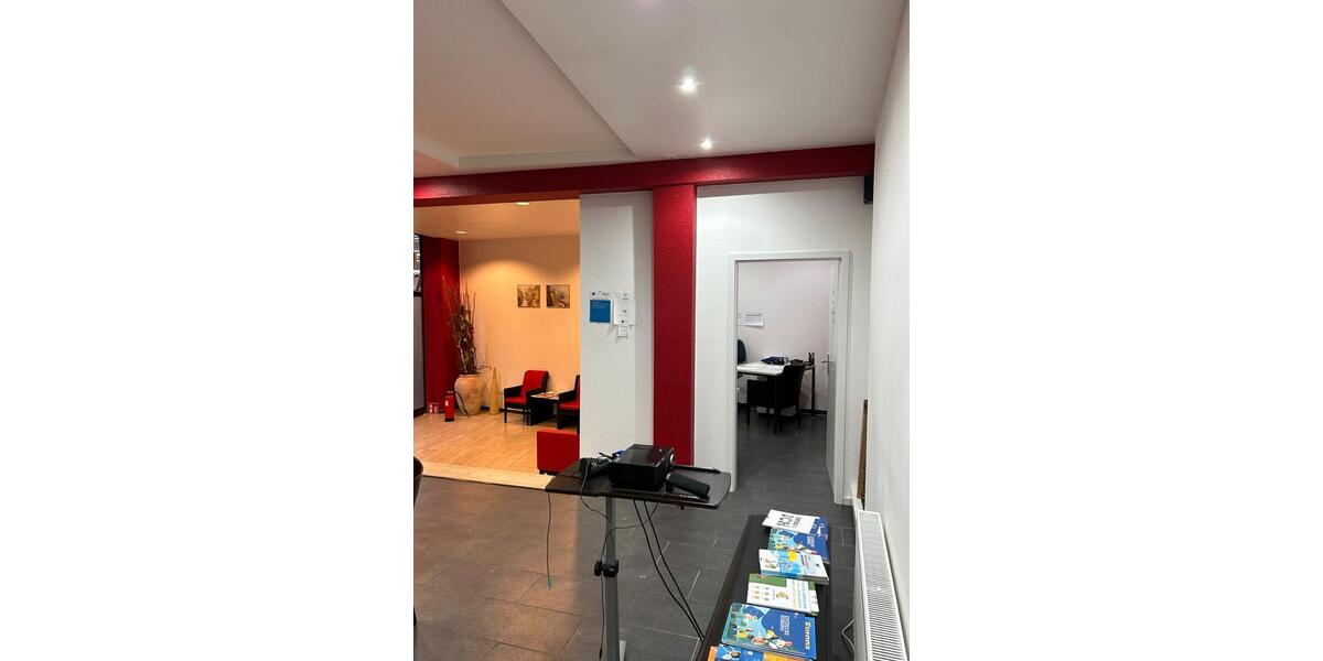 Etagenwohnung Linz am Rhein - 2 Zimmer, 100 m&sup2;, 900&euro; | Angebot:24688464