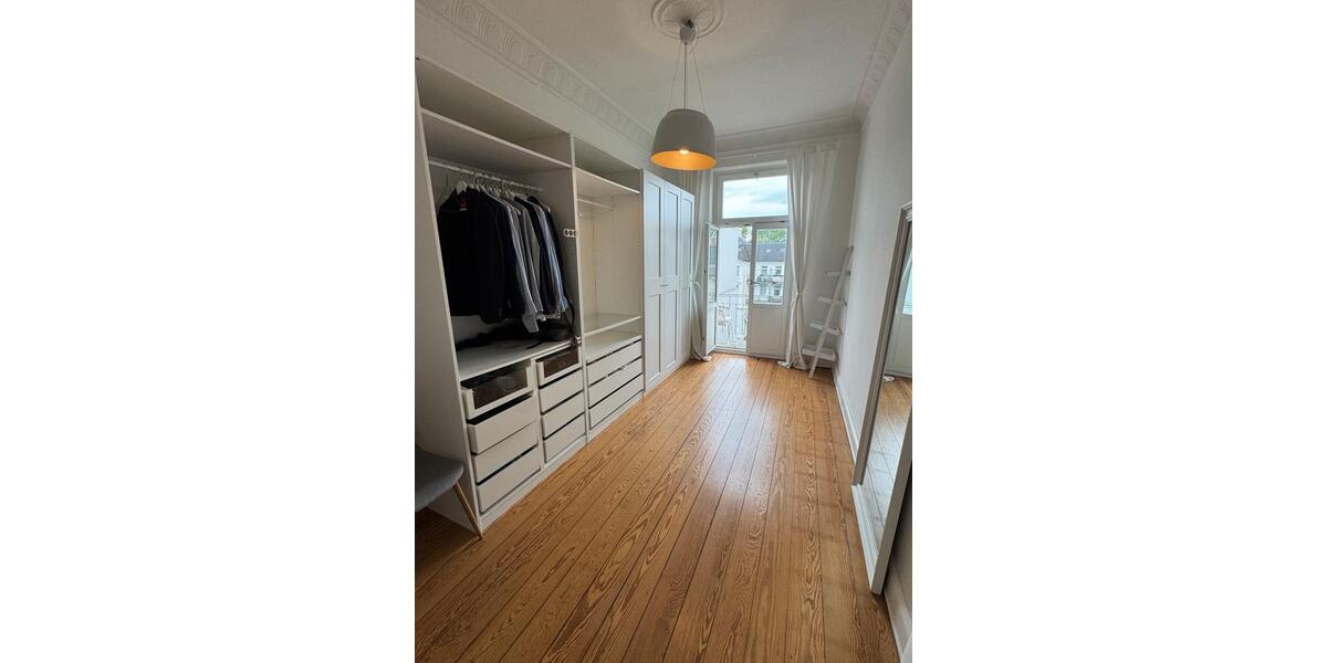 Wohnen auf Zeit Hamburg Eimsbüttel - 2 Zimmer, 130 m&sup2;, 1.100&euro; | Angebot:26532582
