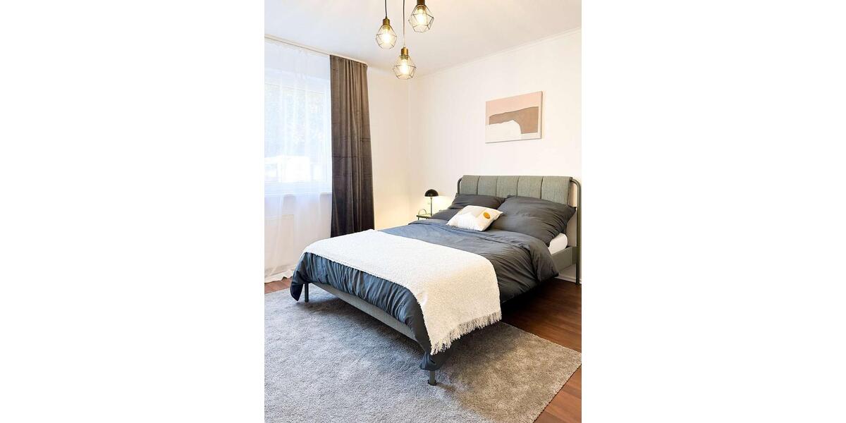 Wohnen auf Zeit Ratingen - 1 Zimmer, 19 m&sup2;, 690&euro; | Angebot:26013977