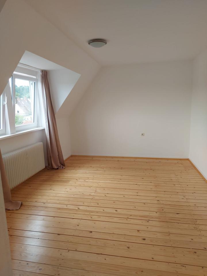 1-Fam.-Haus mit großem Garten...