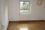 Etagenwohnung Neutraubling - 3.5 Zimmer, 85 m&sup2;, 1.150&euro; | Angebot:25148487