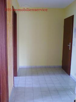 Erdgeschoßwohnung Glauchau - 2 Zimmer, 60 m&sup2;, 400&euro; | Angebot:24601687