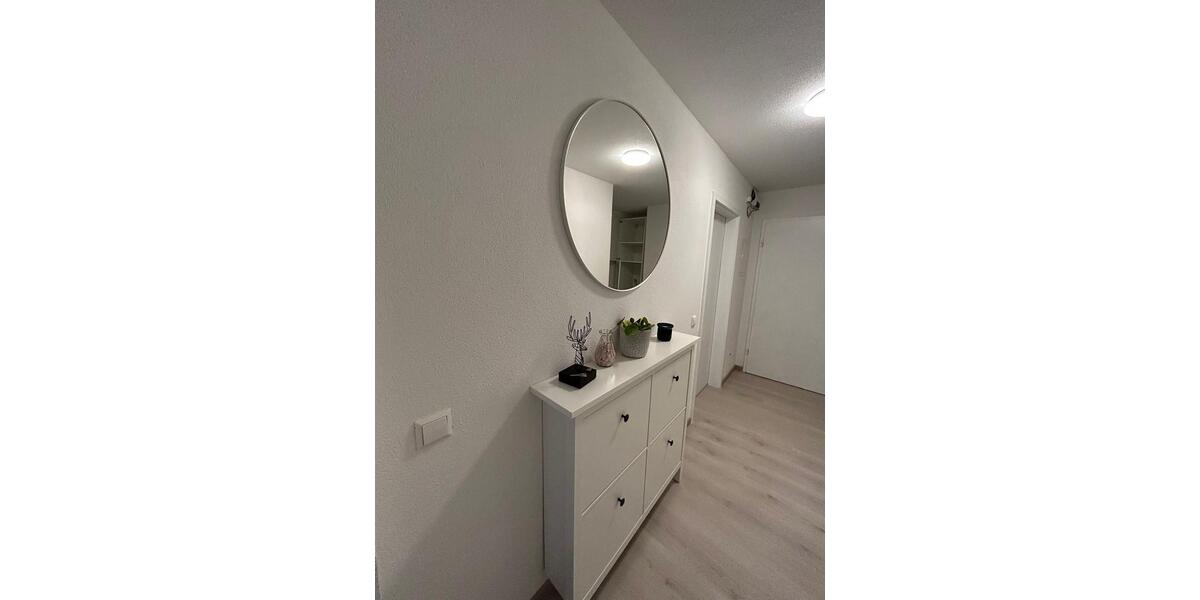 2 Zimmer frei in einer 3 Frauen Wg in LB 3 zimmer