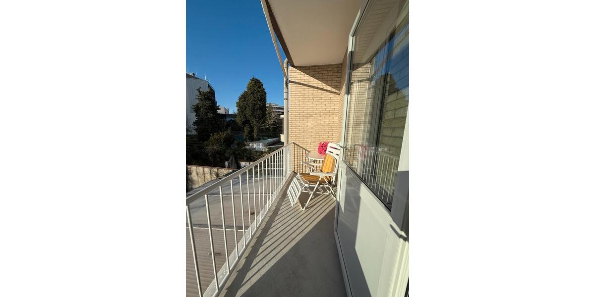 Etagenwohnung Düsseldorf Stadtbezirk 9 - 3 Zimmer, 60 m&sup2;, 1.570&euro; | Angebot:26048914