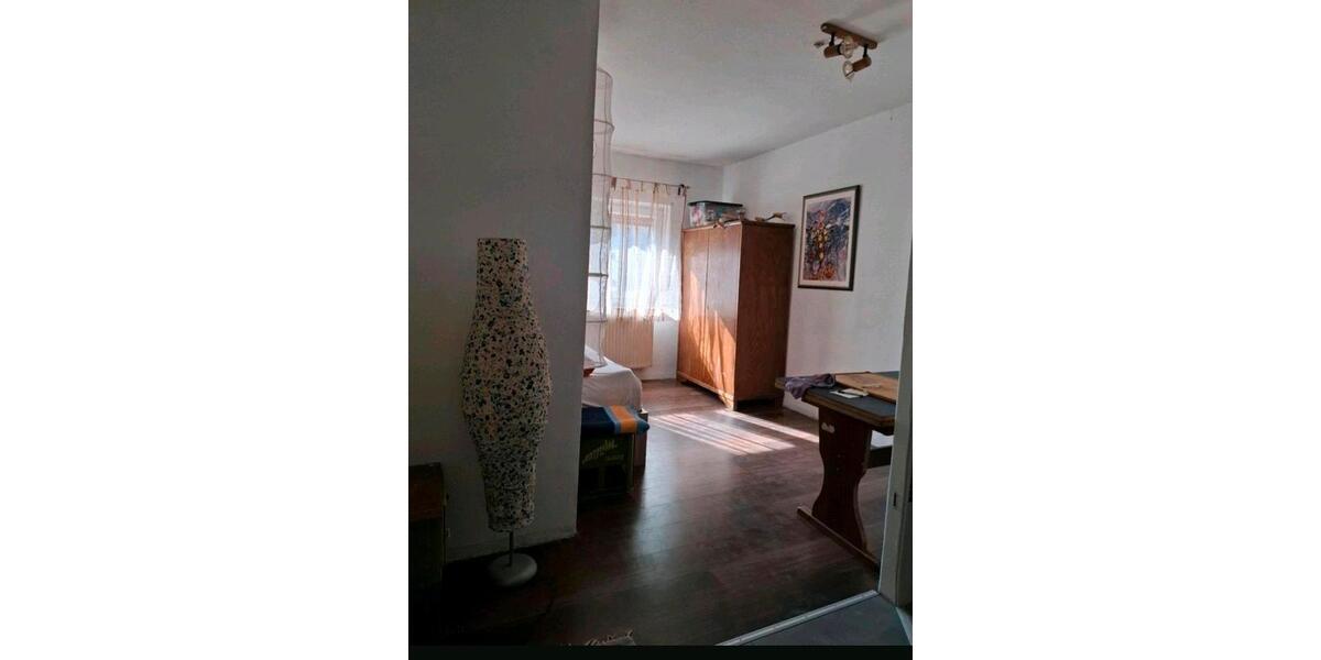 Wohnen auf Zeit Emskirchen - 1 Zimmer, 20 m&sup2;, 100&euro; | Angebot:25308884