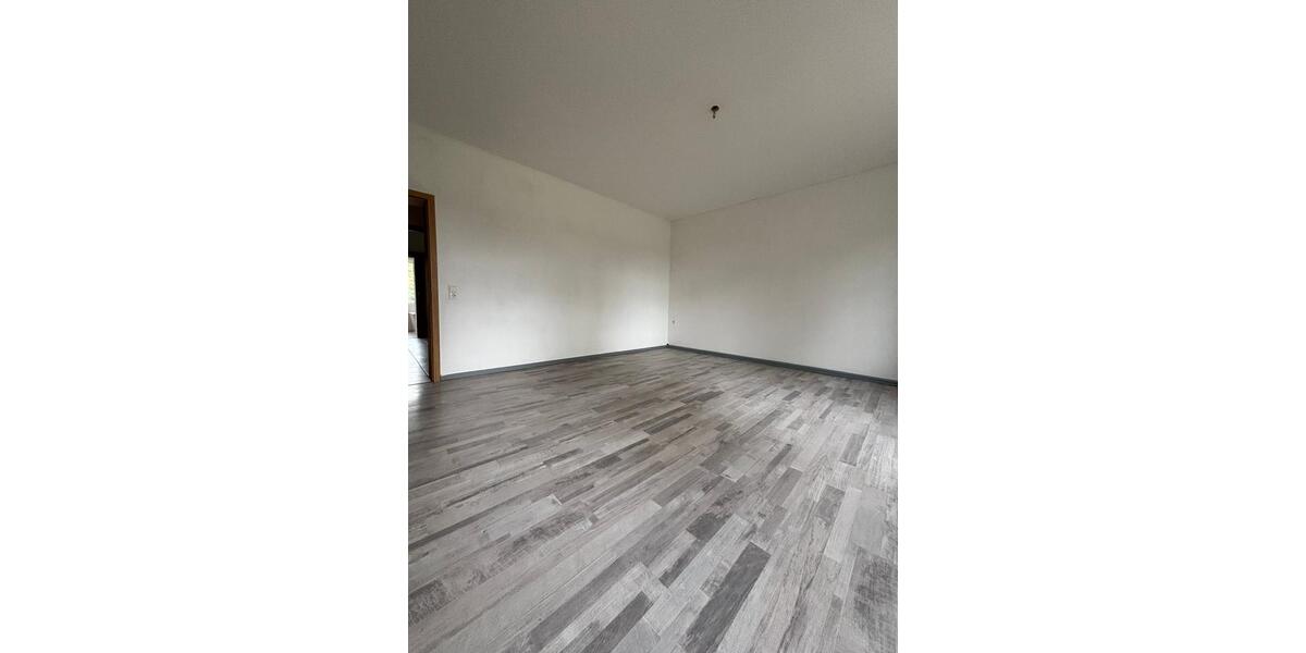 Etagenwohnung Demmin - 3 Zimmer, 57 m&sup2;, 370&euro; | Angebot:26493331