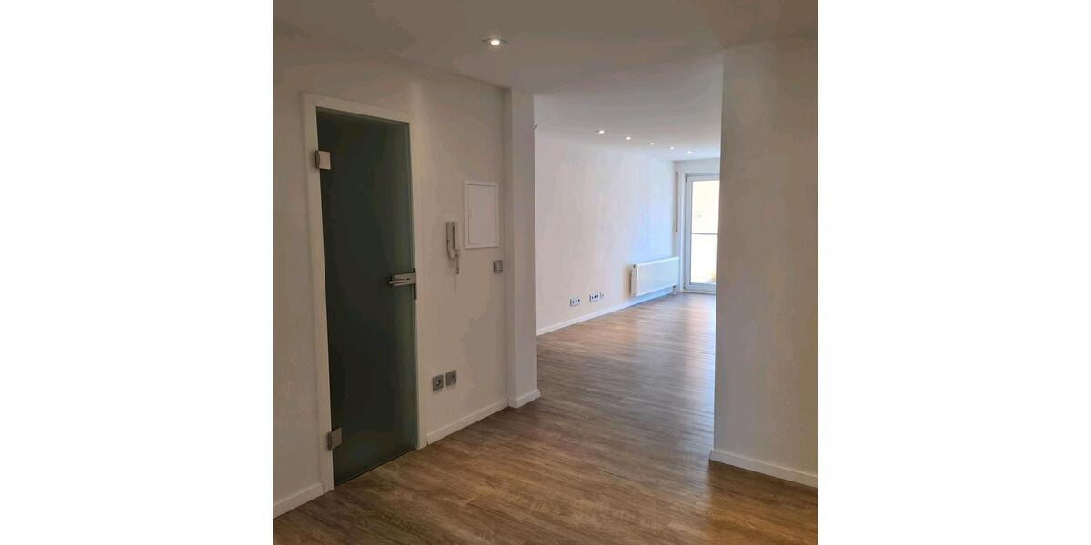 Etagenwohnung Crailsheim - 3 Zimmer, 72 m&sup2;, 780&euro; | Angebot:26050727