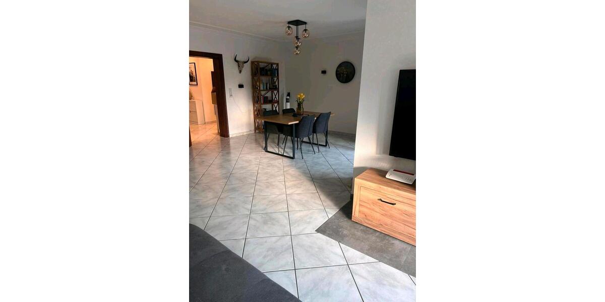 Etagenwohnung Kreuzau - 4 Zimmer, 106 m&sup2;, 1.250&euro; | Angebot:26250356