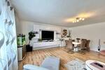 AS ImmobilieN: Wiesbaden-Delkenheim 3br 1.5bath condo fitted kitchen, parking - only 9 min to Clay