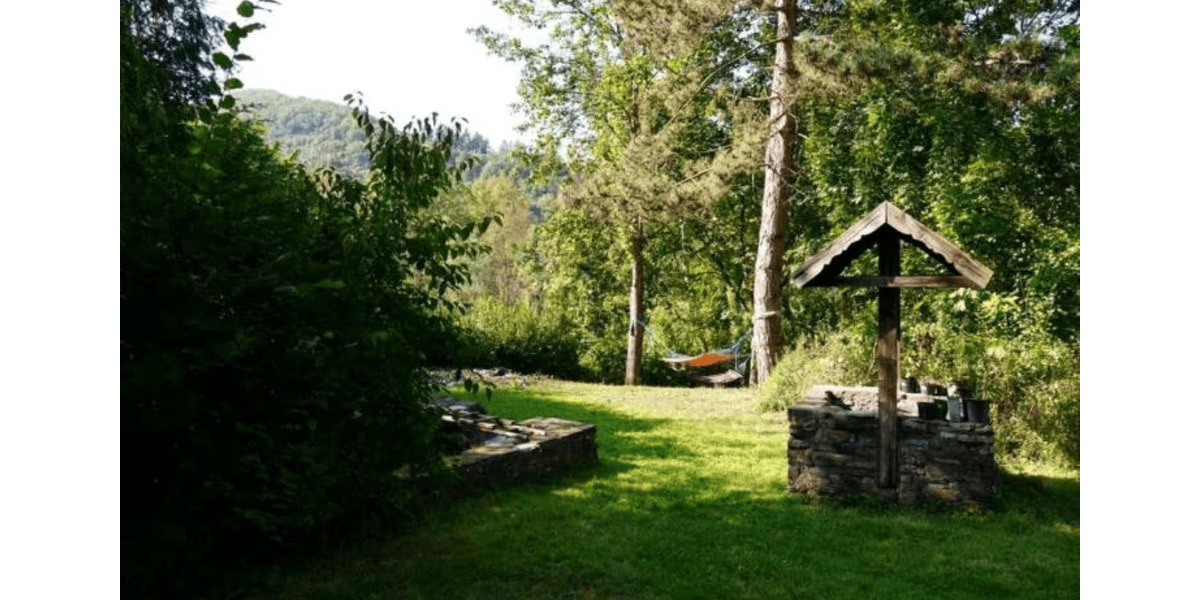 Wohnen auf Zeit Dieblich - 10 Zimmer, 400 m&sup2;, 600&euro; | Angebot:18957990