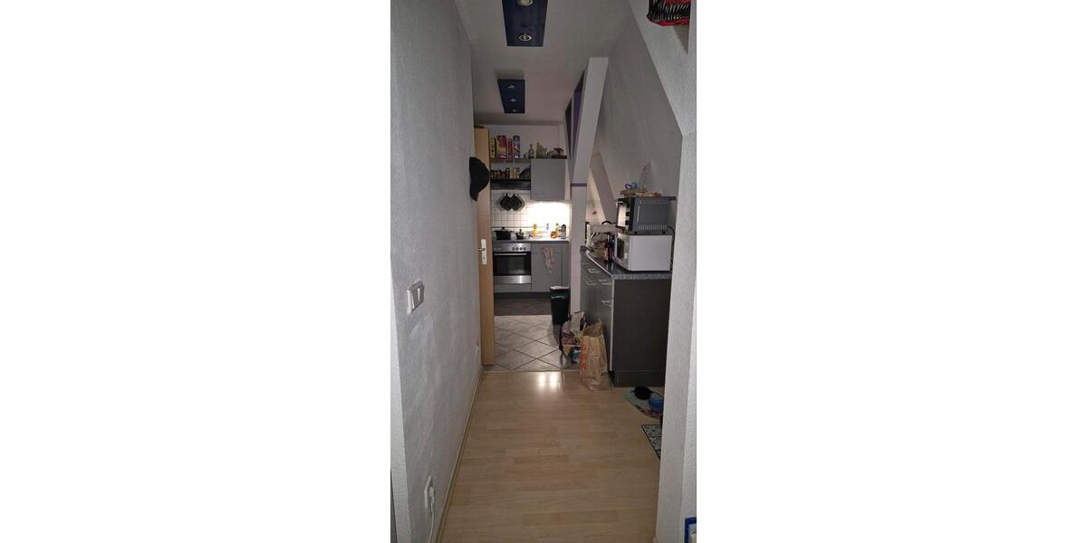 Etagenwohnung Eisenhüttenstadt - 4 Zimmer, 103 m&sup2;, 750&euro; | Angebot:24796276