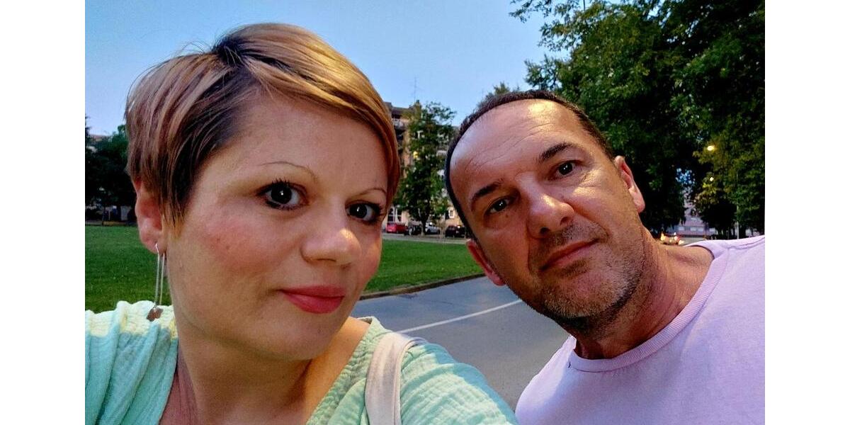 Wir sind an einer Wohnung interessiert zimmer