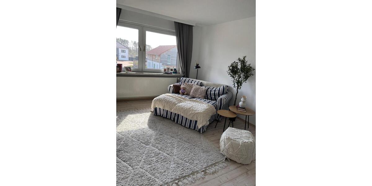 Etagenwohnung Ahnsbeck - 3 Zimmer, 70 m&sup2;, 590&euro; | Angebot:25992630