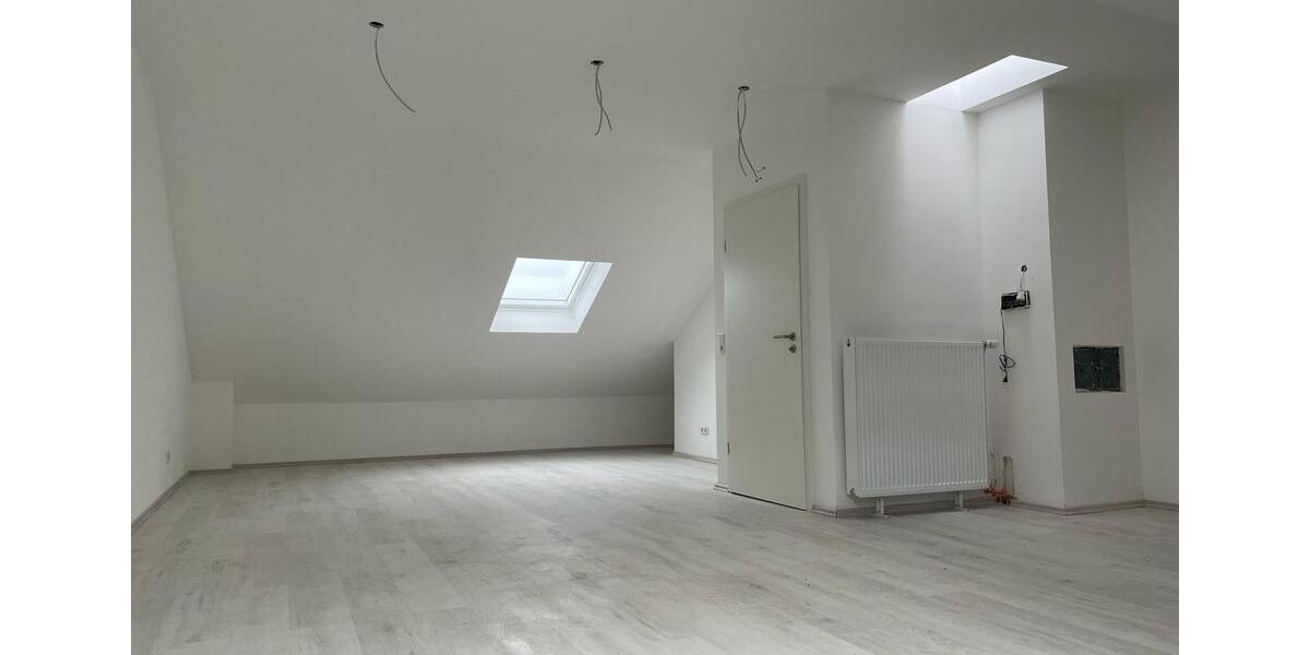 Reihenhaus Wuppertal Gemarkung Elberfeld - 5 Zimmer, 165 m&sup2;, 1.800&euro; | Angebot:25057867