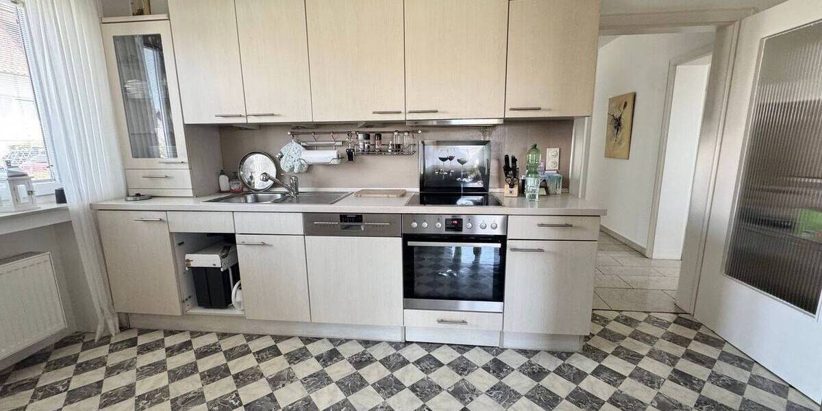 Einfamilienhaus Cadolzburg - 6 Zimmer, 217 m&sup2;, 2.350&euro; | Angebot:26712686