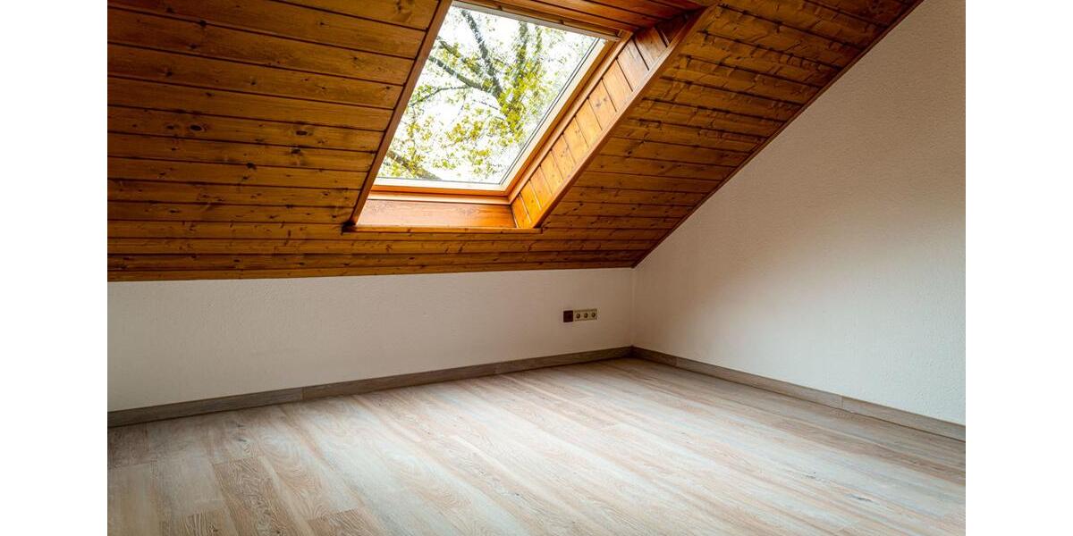 Dachgeschoßwohnung Lauingen (Donau) - 2 Zimmer, 60 m&sup2;, 640&euro; | Angebot:24976523