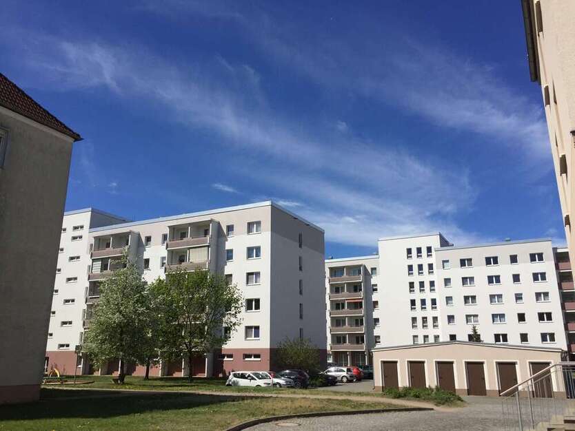 Wohnung zum Mieten in Schwarze Pumpe 171,55 € 36.5 m² 1 zimmer