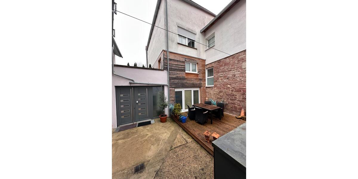 Einfamilienhaus mit Tenne und Garten nähe Würzburg 6 zimmer