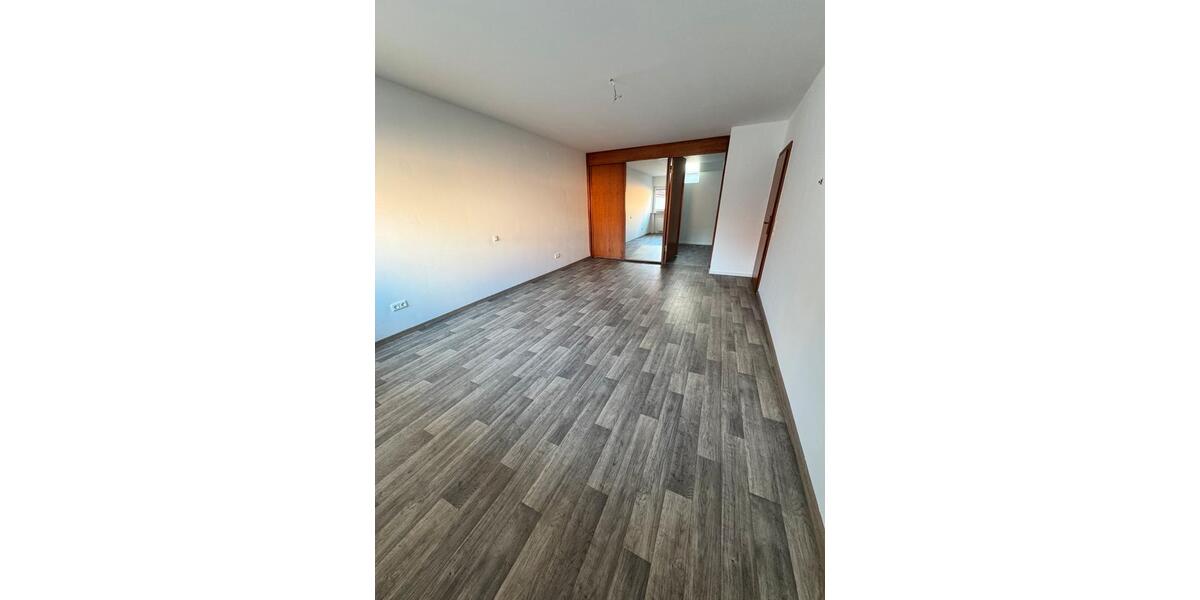 Exklusive, lichtdurchflutete 5,5 Zimmer-Wohnung - Saniert 5 zimmer