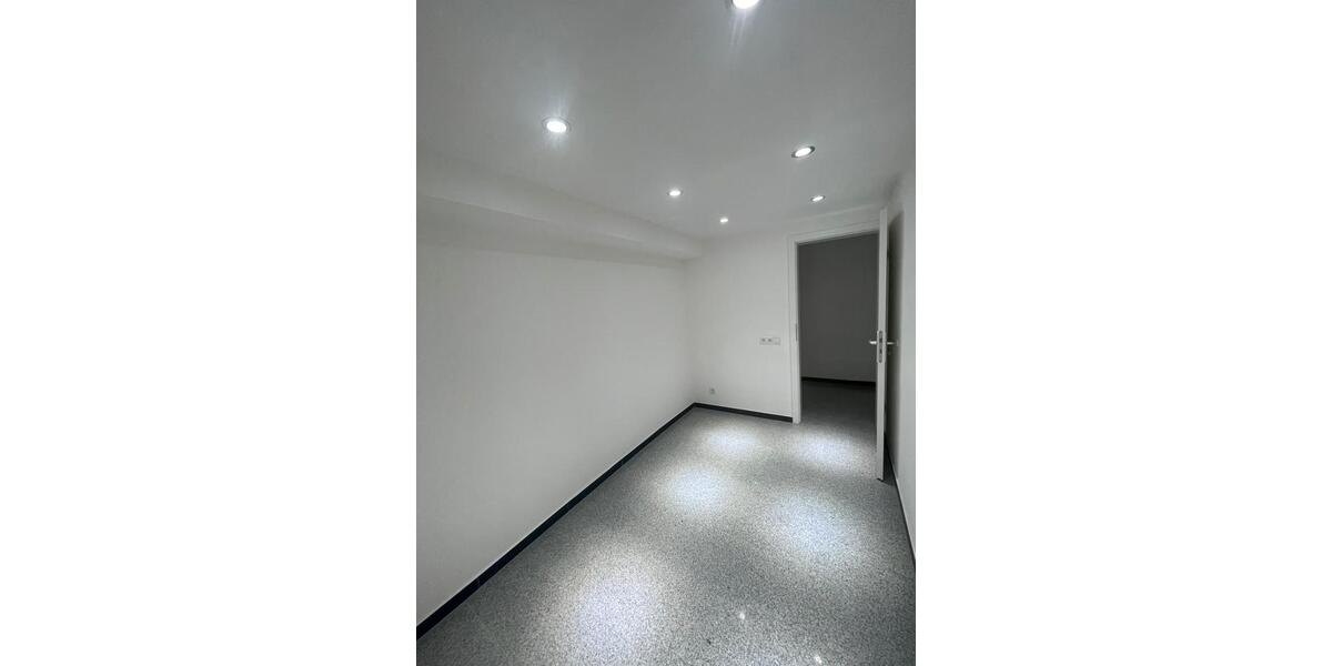 Erdgeschoßwohnung Linden - 1.5 Zimmer, 45 m&sup2;, 500&euro; | Angebot:24750620