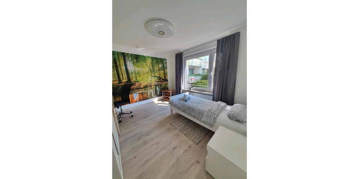 Wohnen auf Zeit Laatzen - 1 Zimmer, 80 m&sup2;, 640&euro; | Angebot:22621496