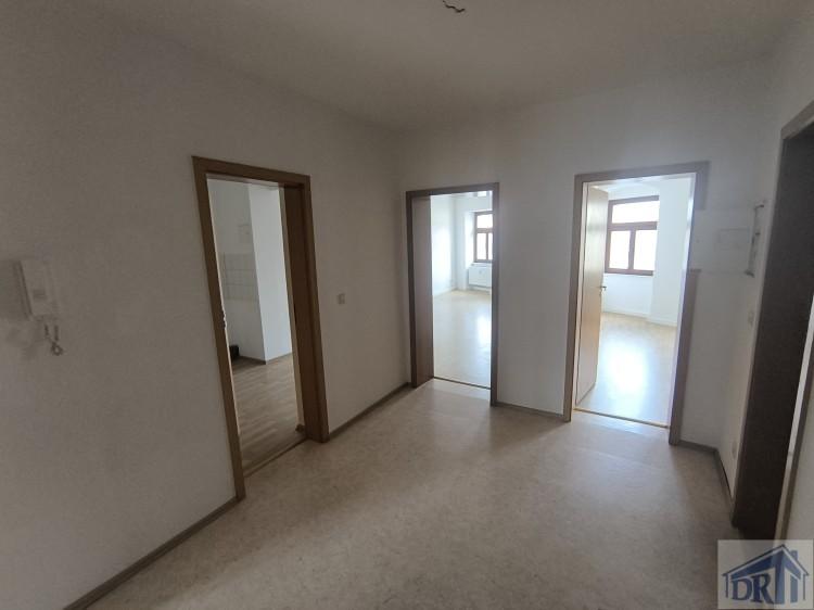 Etagenwohnung Zittau - 3 Zimmer, 81 m&sup2;, 405&euro; | Angebot:25719734