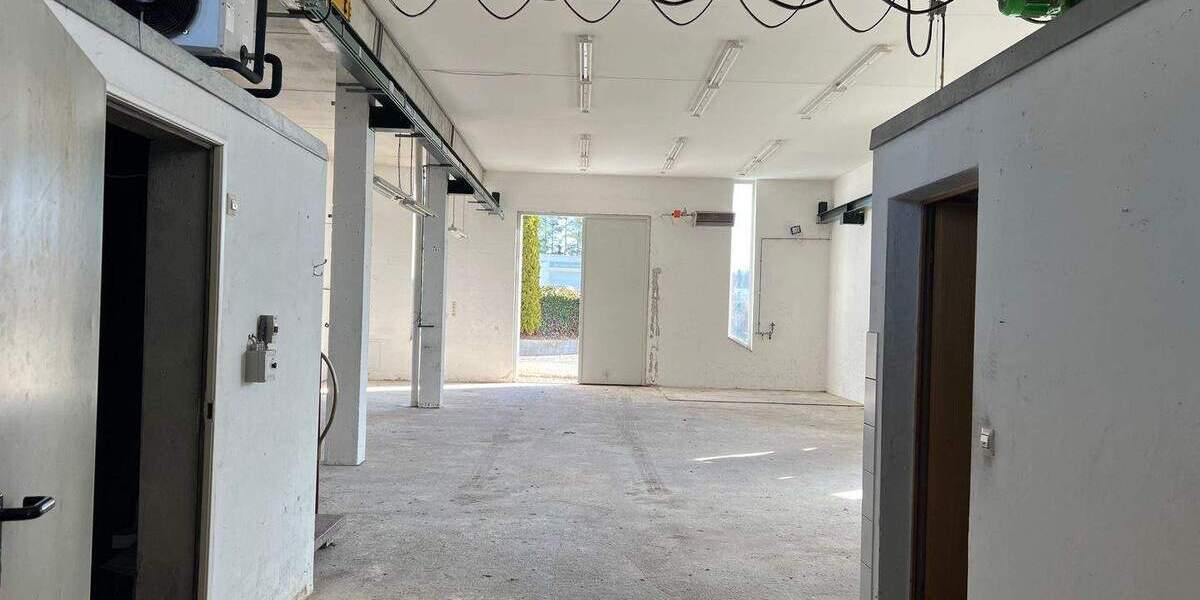 Gewerbeobjekt Sigmaringendorf - 1.700&euro; | Angebot:25938057