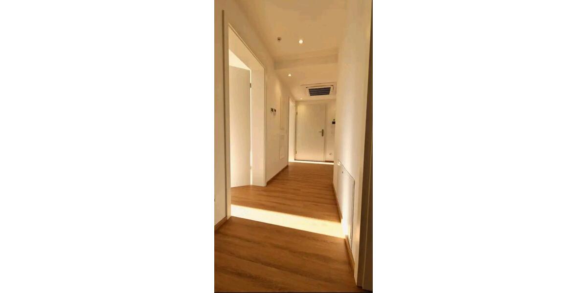 Etagenwohnung Illingen - 4 Zimmer, 85 m&sup2;, 1.500&euro; | Angebot:26550342