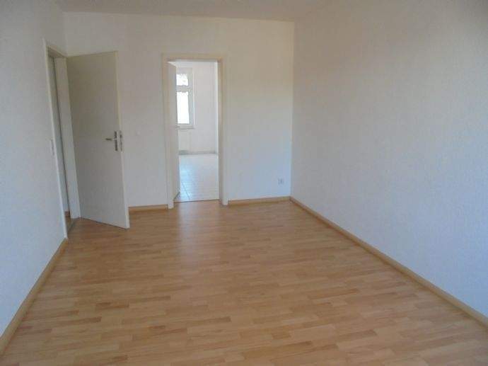 Etagenwohnung Chemnitz Ebersdorf - 2 Zimmer, 53 m&sup2;, 296&euro; | Angebot:26843672