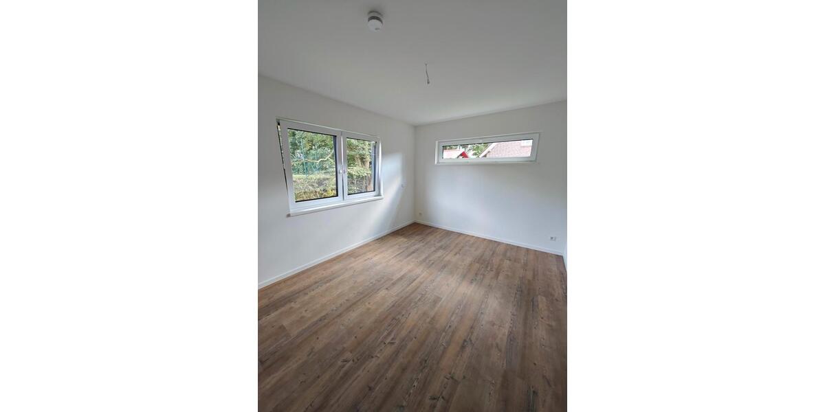 Erdgeschoßwohnung Hude (Oldenburg) - 3 Zimmer, 96 m&sup2;, 1.250&euro; | Angebot:26702143