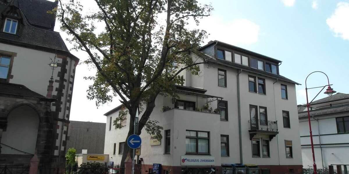Etagenwohnung Marburg Oberstadt - 1 Zimmer, 12 m&sup2;, 265&euro; | Angebot:26151870