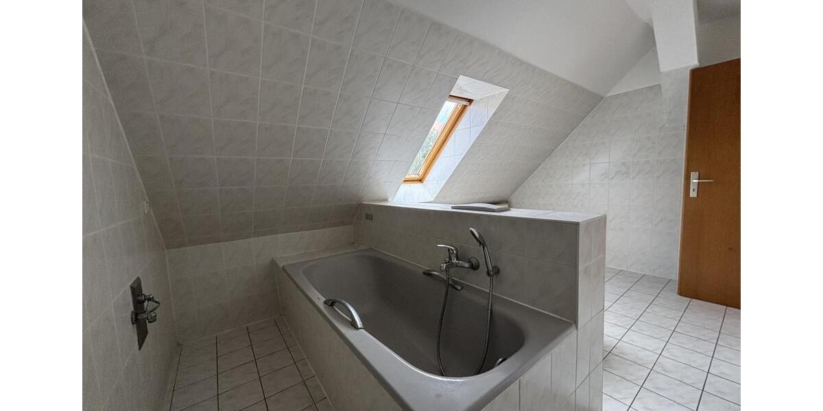 Dachgeschoßwohnung Frankfurt (Oder) Beresinchen - 2 Zimmer, 80 m&sup2;, 626&euro; | Angebot:22713988