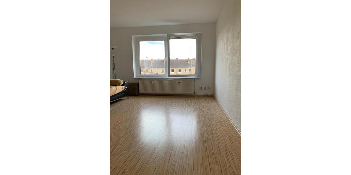 Etagenwohnung Wriezen - 3 Zimmer, 60 m&sup2;, 430&euro; | Angebot:25933855
