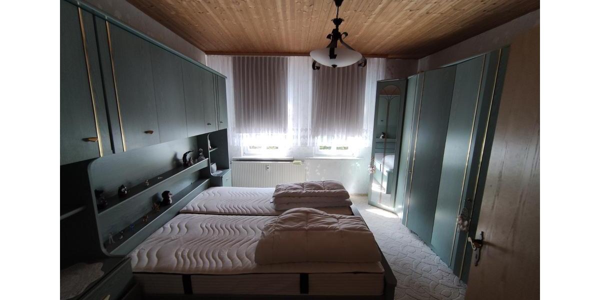 Dachgeschoßwohnung Arnstadt - 3 Zimmer, 92 m&sup2;, 760&euro; | Angebot:22713217